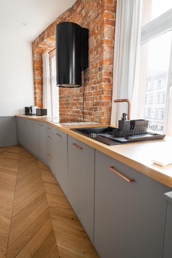 Central Apartamenty Jelenia Góra Buitenkant foto